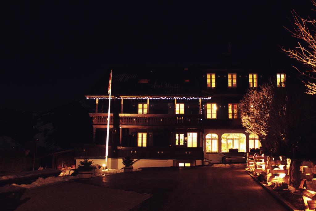 Family B&B Le Vieux Chalet Château-d'Oex Exterior foto