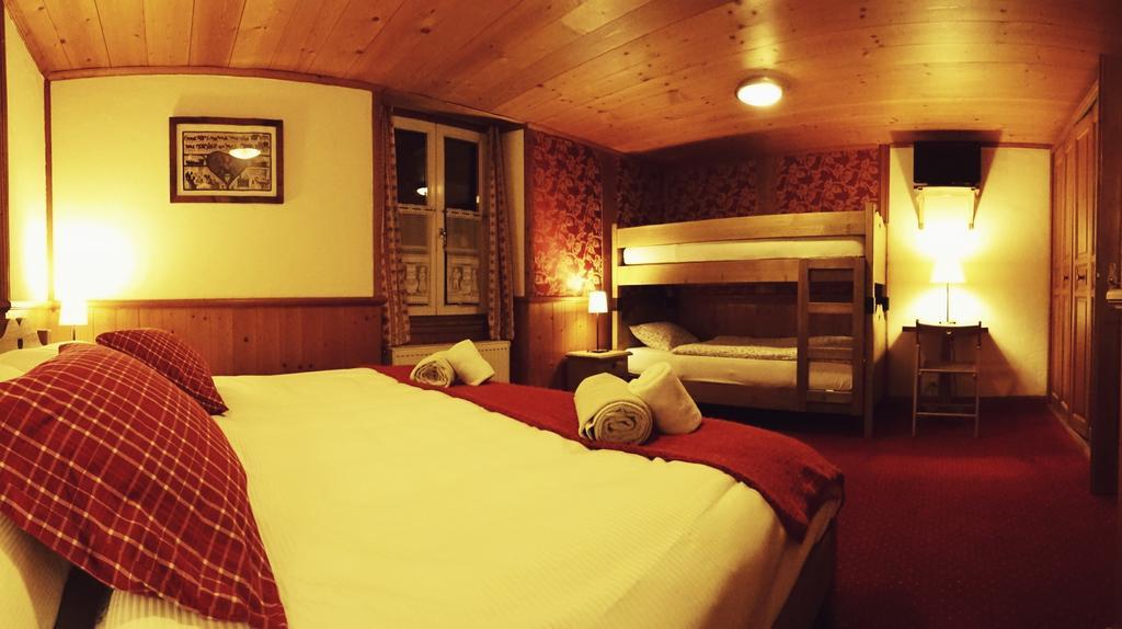 Family B&B Le Vieux Chalet Château-d'Oex Quarto foto