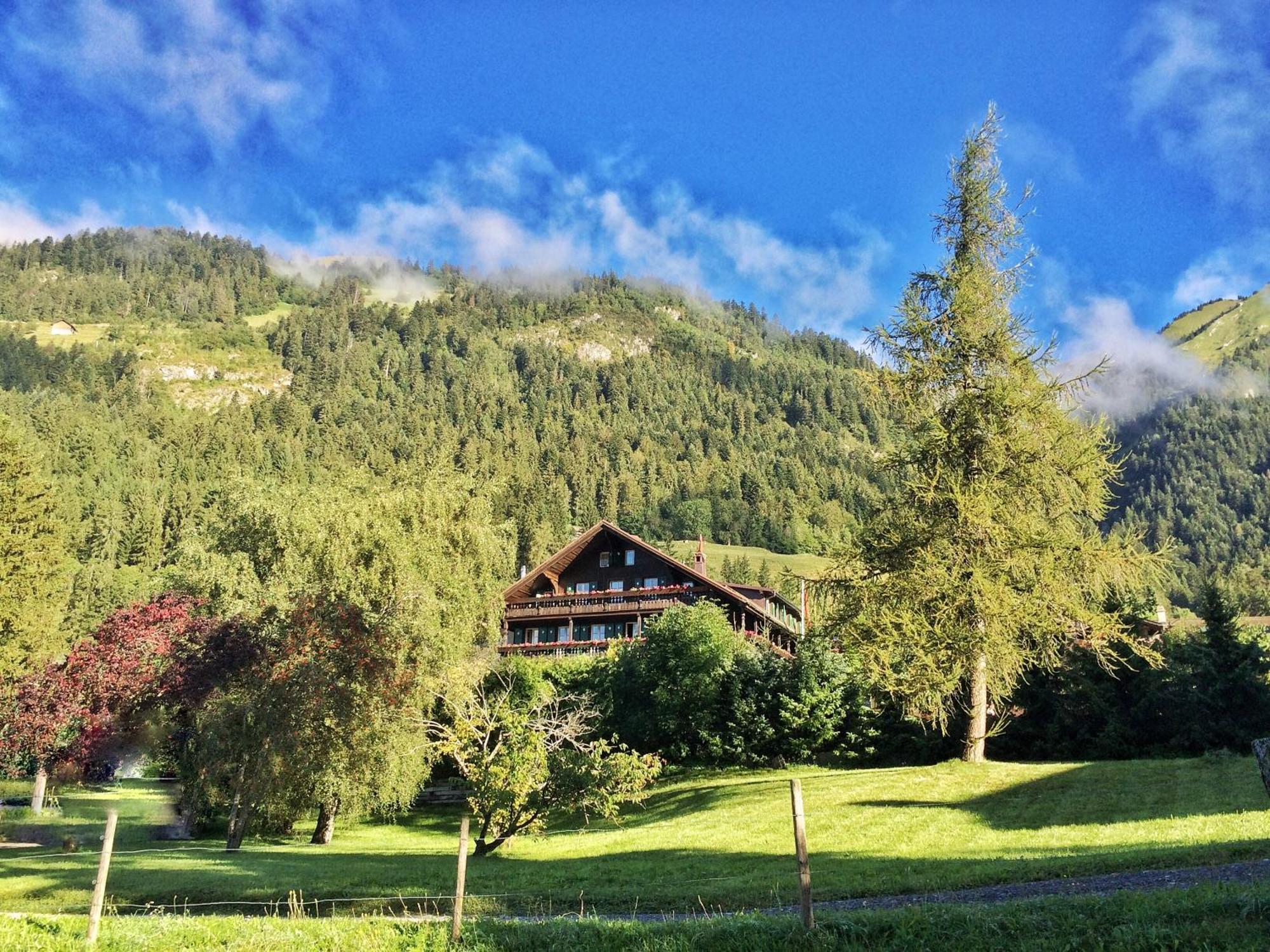 Family B&B Le Vieux Chalet Château-d'Oex Exterior foto
